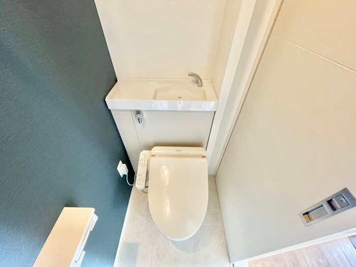 物件内観写真5　(トイレ)