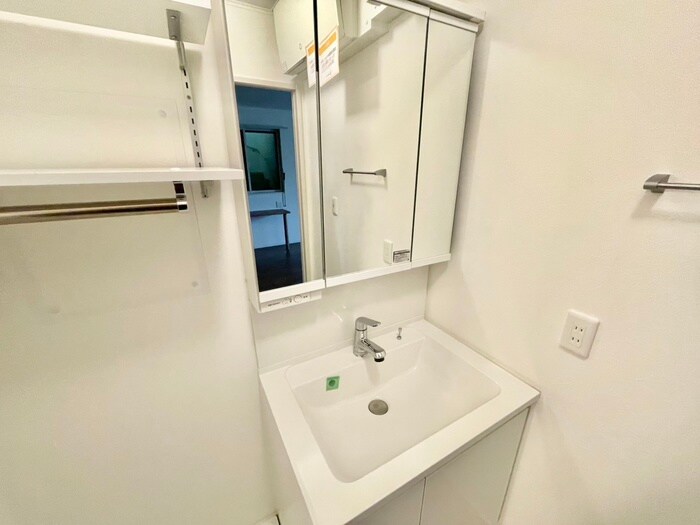 物件内観写真6　(洗面)