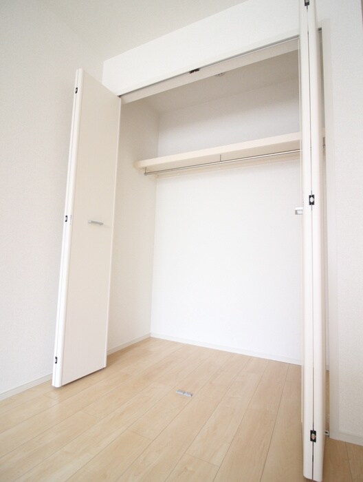 物件内観写真21　(収納)