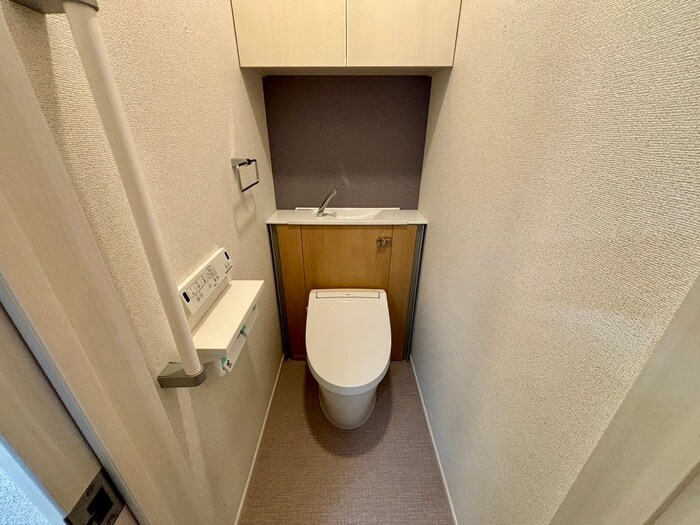 物件内観写真13　(トイレ)