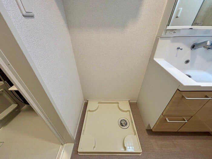 物件内観写真20　(洗濯機置場)