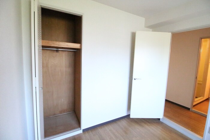 物件内観写真21　(収納)