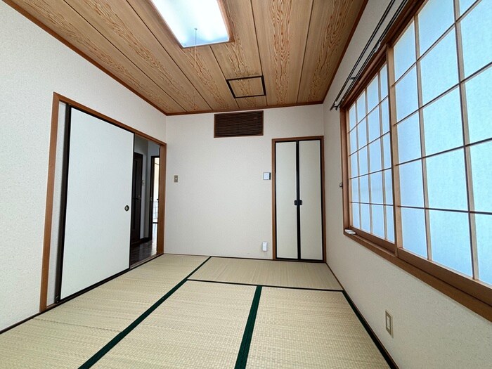 物件内観写真9　(居室)