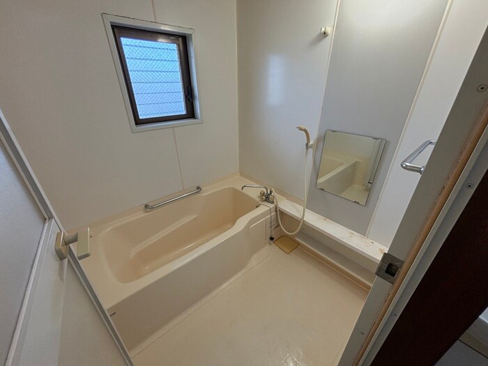 物件内観写真15　(バス／シャワールーム等)
