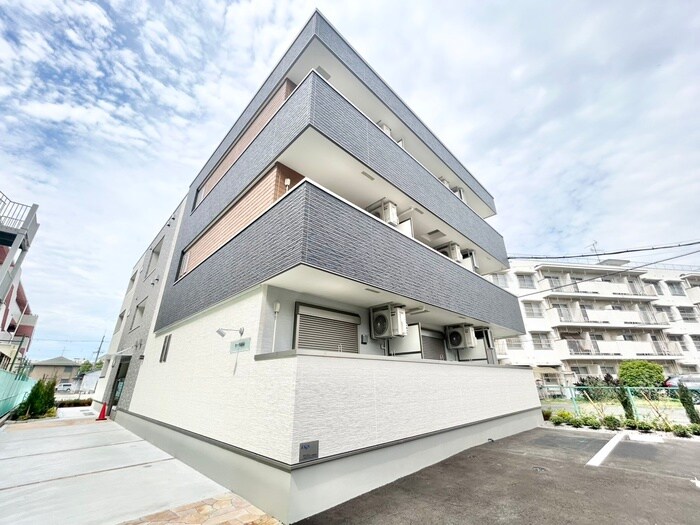 物件外観写真2　(外観写真)