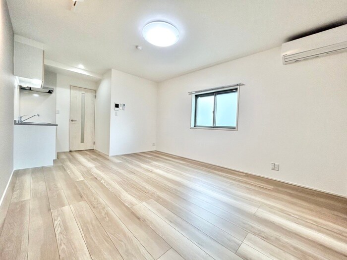 物件内観写真9　(居室)