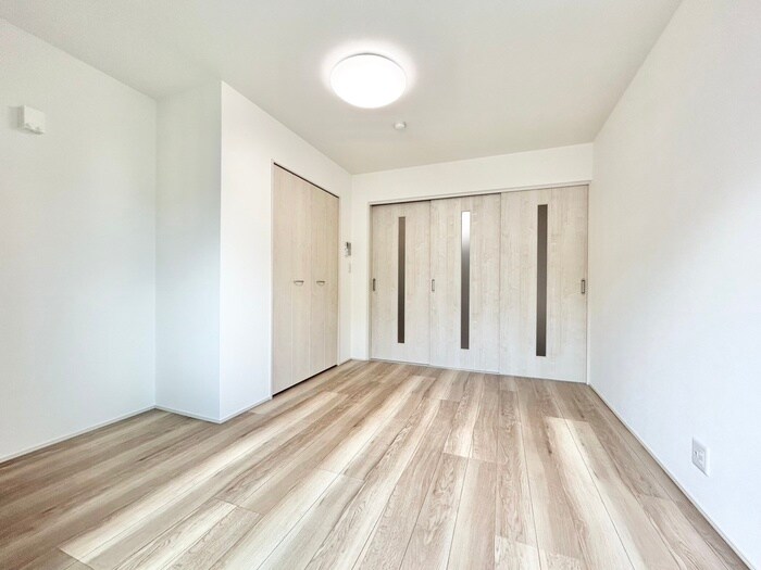 物件内観写真10　(居室)