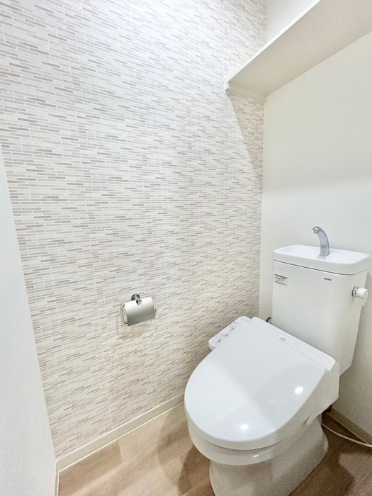 物件内観写真14　(トイレ)