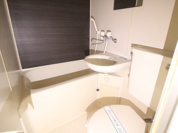 物件内観写真9　(バス／シャワールーム等)