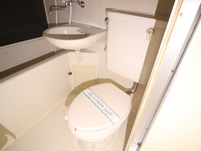 物件内観写真11　(トイレ)