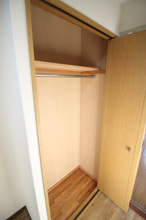 物件内観写真13　(収納)