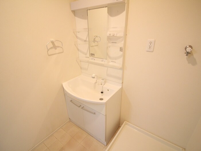 物件内観写真11　(洗面)