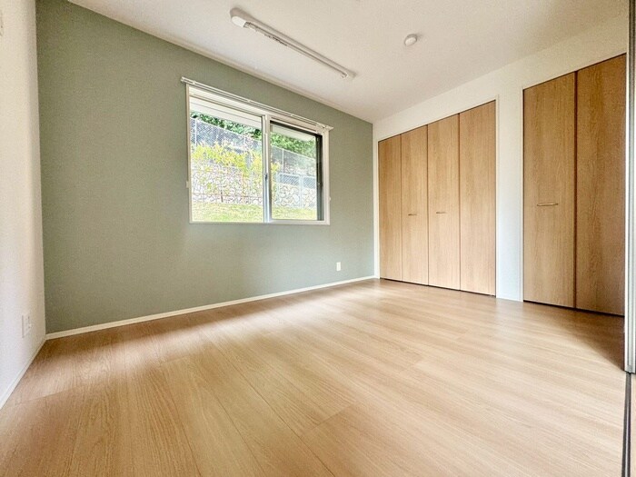 物件内観写真21　(居室)