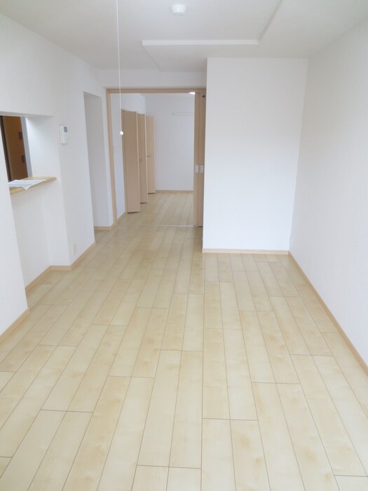 物件内観写真11　(内観写真)