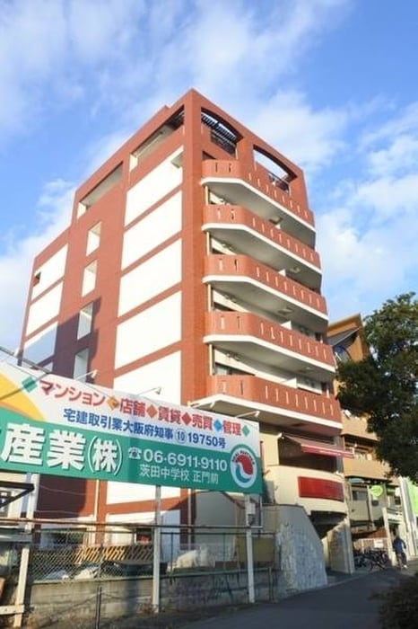 物件外観写真6　(外観写真)