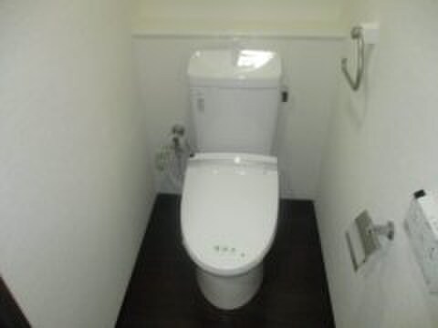 物件内観写真12　(トイレ)