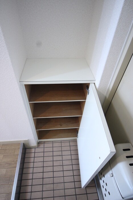 物件内観写真17　(靴箱)