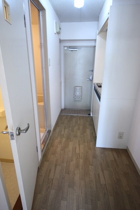 物件内観写真19　(廊下)