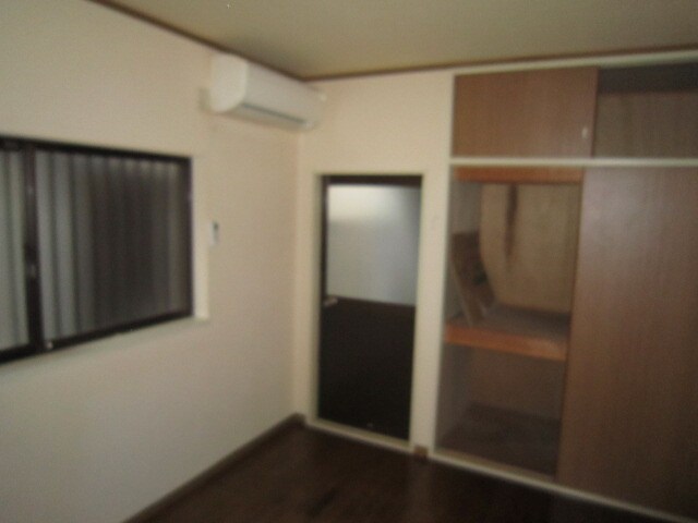 物件内観写真8　(居室)