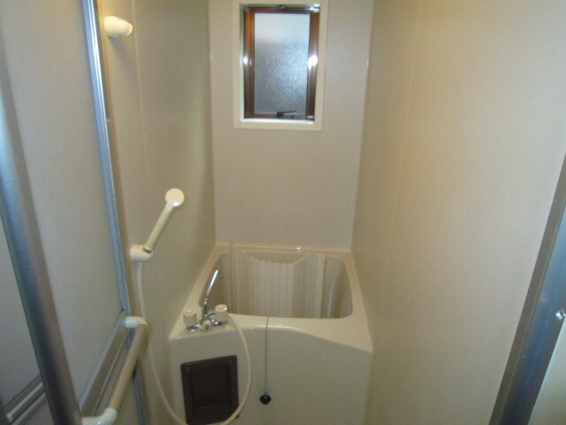 物件内観写真10　(バス／シャワールーム等)