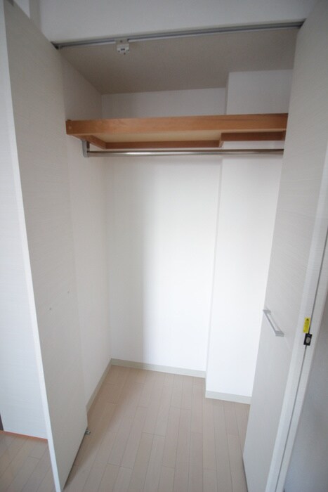 物件内観写真8　(収納)