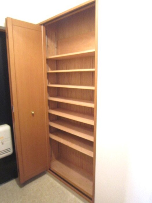 物件内観写真13　(靴箱)