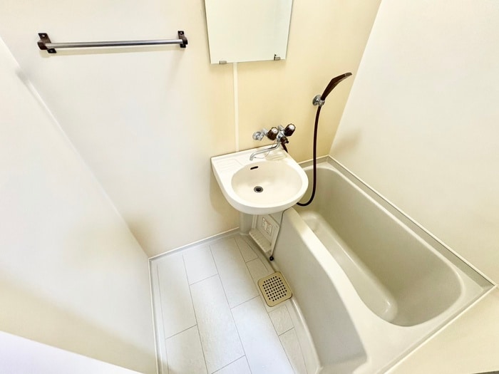 物件内観写真8　(バス／シャワールーム等)