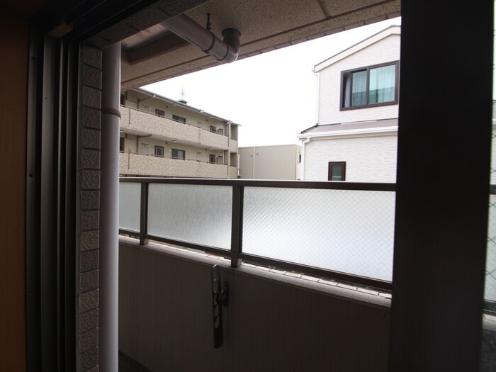 物件内観写真18　(室内からの展望)