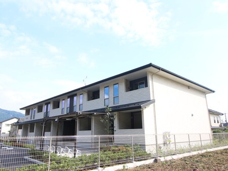 サウスリッシュ岩倉外観写真