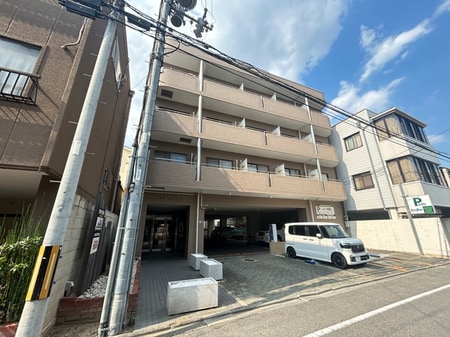 フォレスト七条外観写真