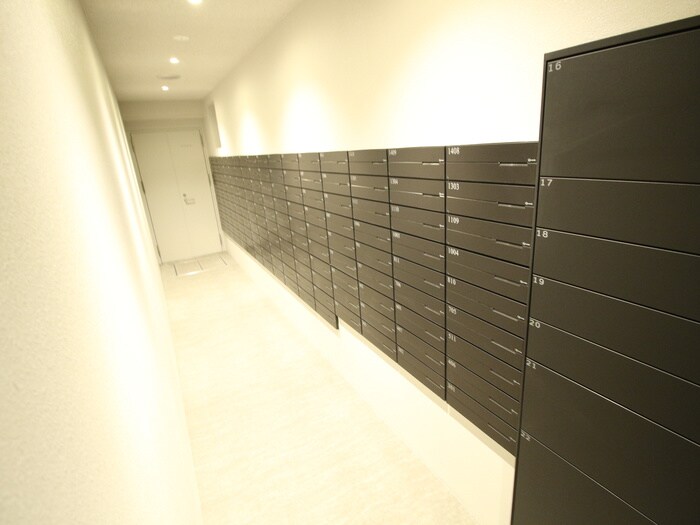 物件外観写真6　(建物設備)