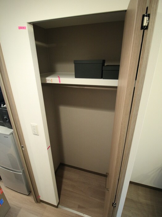 物件内観写真18　(収納)