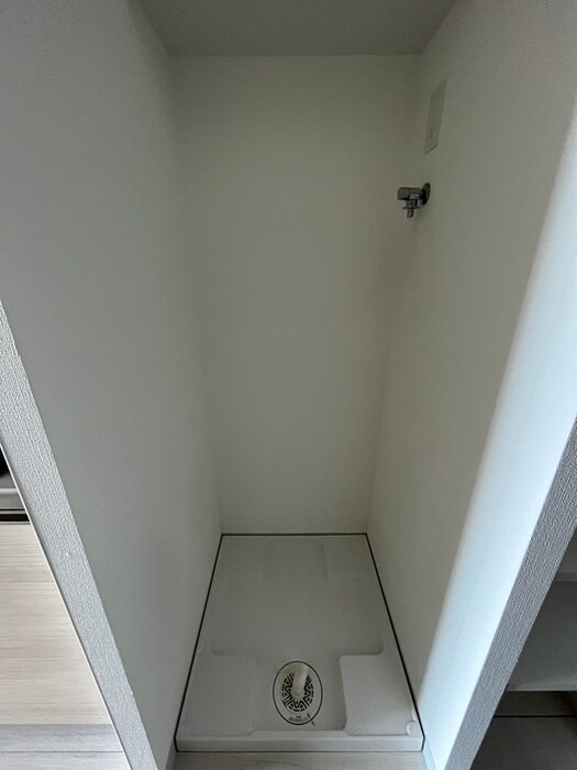 物件内観写真18　(洗濯機置場)