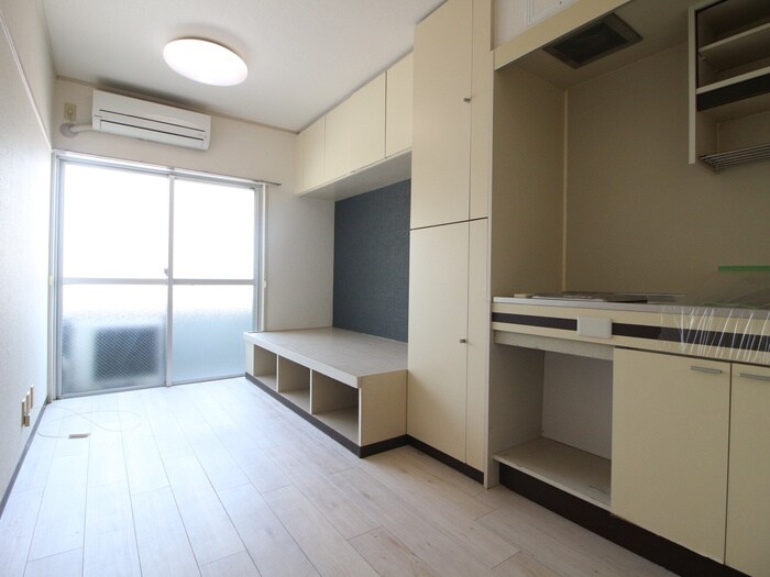 物件内観写真7　(居室)