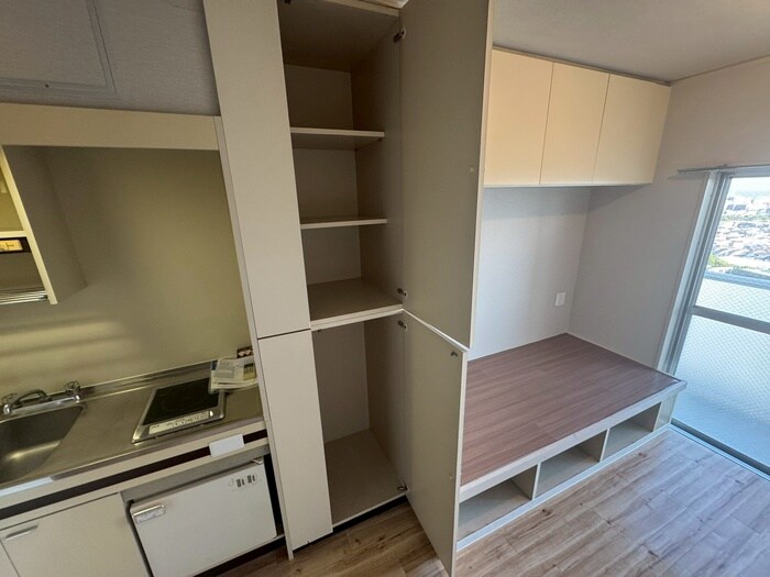 物件内観写真13　(収納)