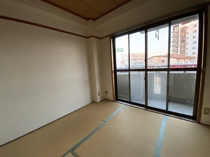 物件内観写真11　(居室)