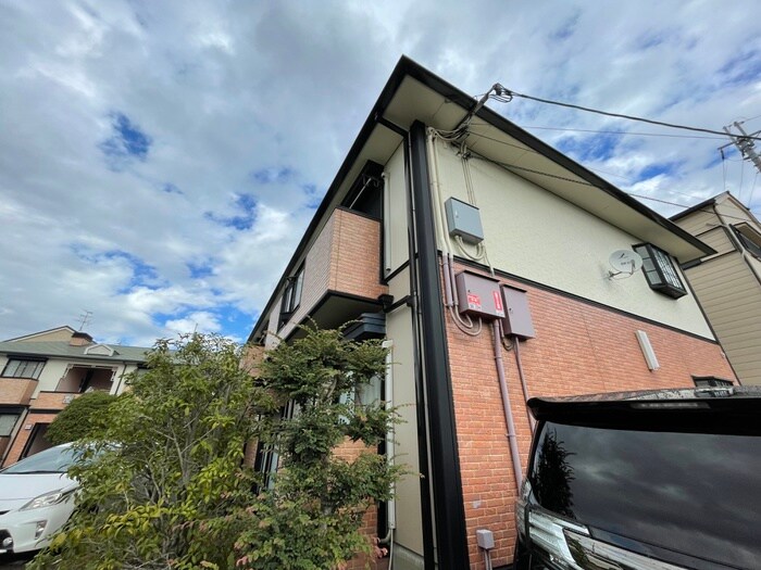 サンビレッジ池之宮Aの物件外観写真