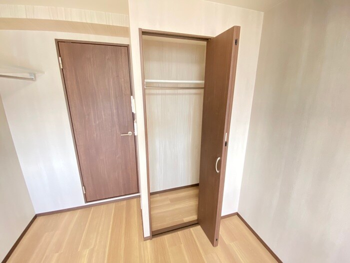 物件内観写真15　(収納)
