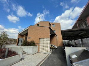 CASA REGGIA(ｶｰｻﾚｯｼﾞｱ）外観写真