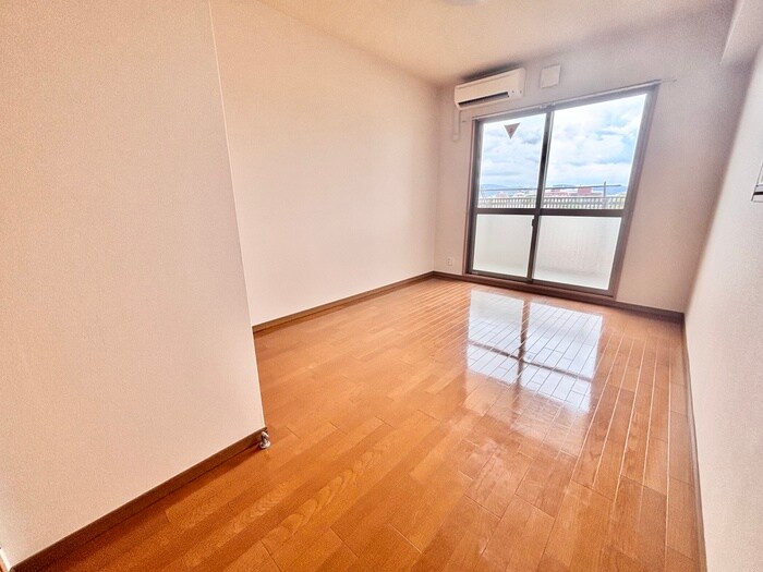 物件内観写真6　(居室)