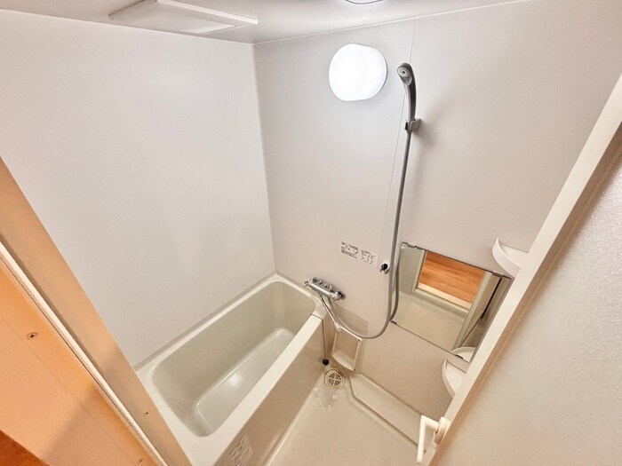 物件内観写真10　(バス／シャワールーム等)