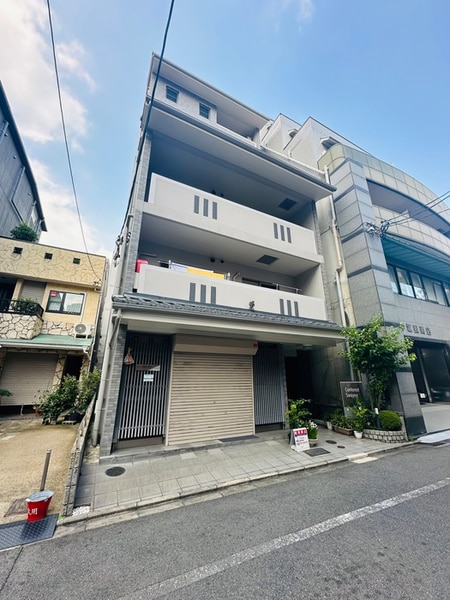 コンフォレスト三条外観写真