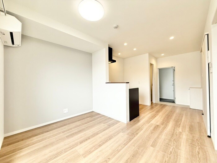 物件内観写真6　(居室)