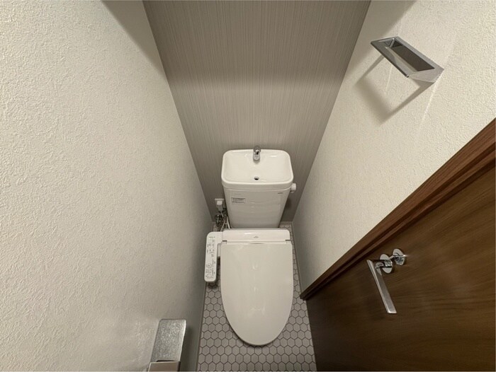 物件内観写真13　(トイレ)