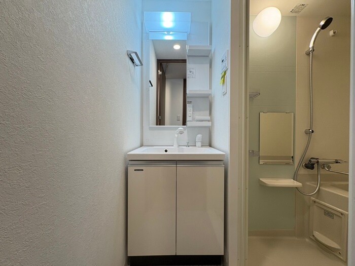 物件内観写真15　(洗面)