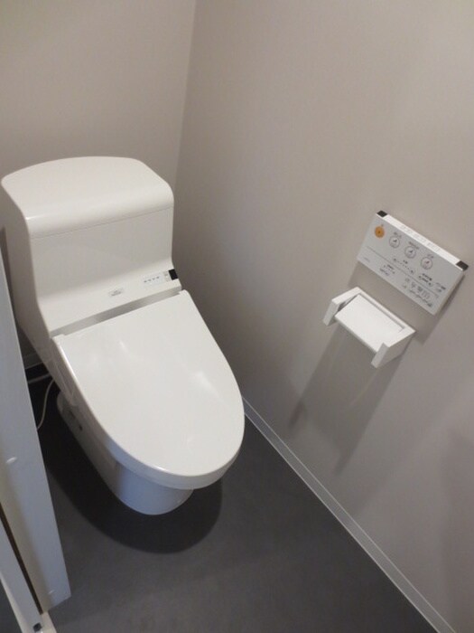 物件内観写真10　(トイレ)