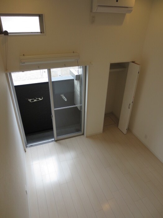 物件内観写真21　(居室)