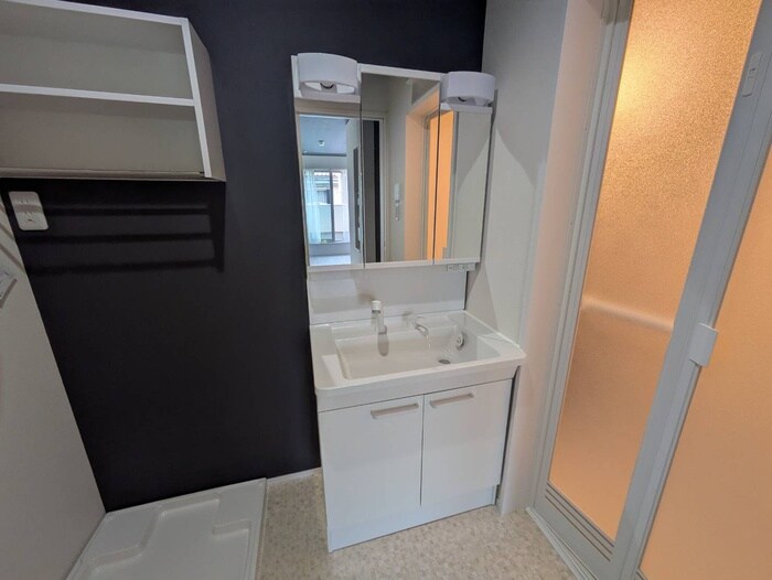 物件内観写真12　(洗面)