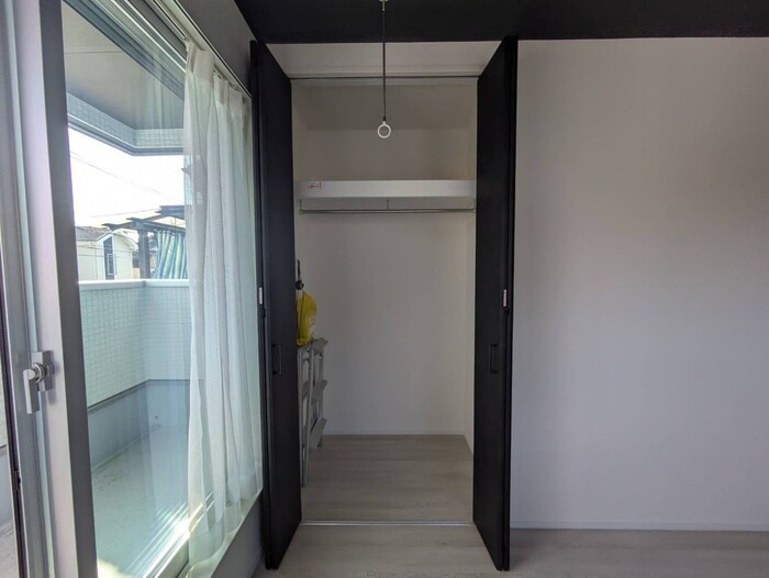 物件内観写真18　(収納)