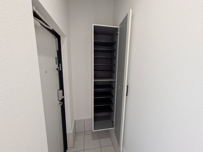 物件内観写真19　(靴箱)